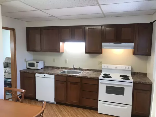 Furnished 2 Bedroom - 7 minute easy walk to Cornell - Move In Ready
