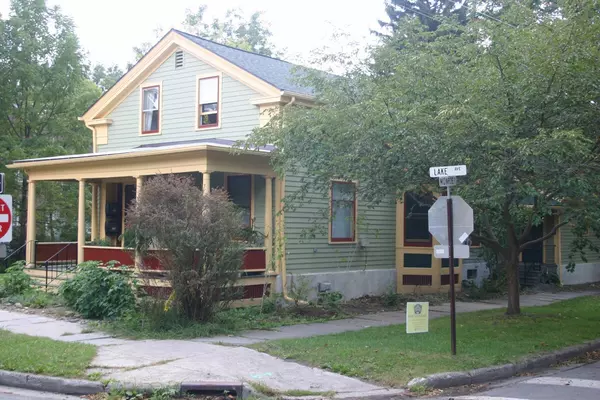 130A Lake Ave