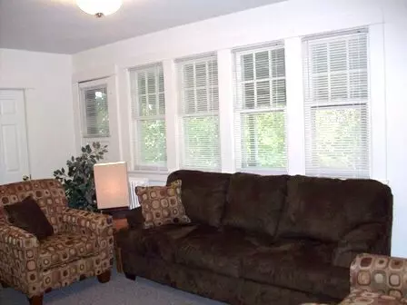 Entire top floor apartment with City and skyline views!