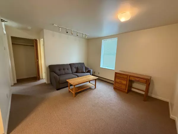 Centrally located 1 bedroom