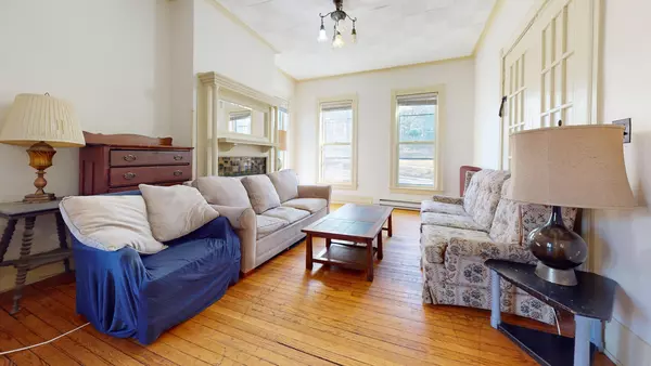 214 Stewart Avenue - Unit 1/Bedroom B (1 Bedroom)