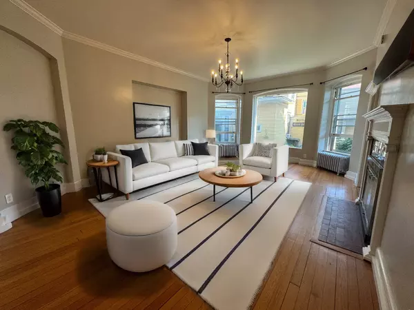 Beautiful & Spacious 2BR in Historic Downtown Ithaca Mansion – Most Utilities Included!