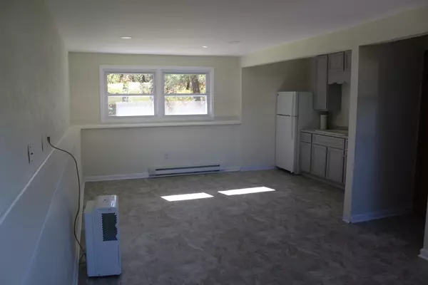 Nice two bedroom duplex in a quiet neighborhood.