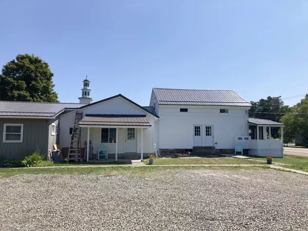 Newly Renovated Studio - Utilities Included!