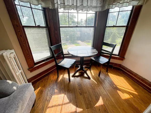  $925/person Furnished 3 BR Apt 5min walk from Cornell's North Campus