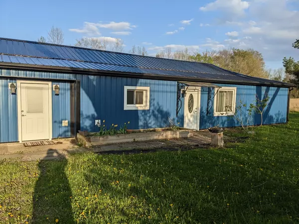 Quiet and Private One Level in a Country Setting, Minutes from Downtown Ithaca