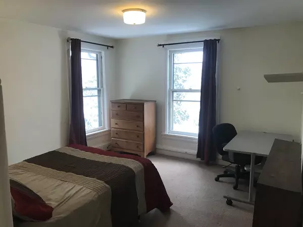 Entire 2nd floor of 3 story building - Sunny - Large Bedrooms