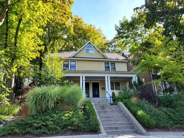 Huge 5 bed House that covers 3 floors